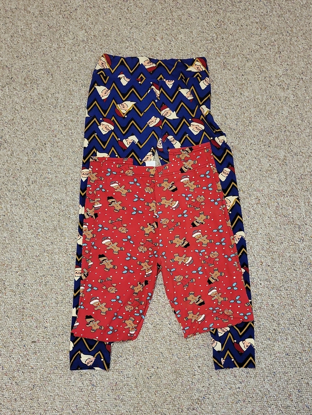 LuLaRoe Mayfair Red Gingerbread & Navy Chevron Holiday Leggings 2 Pair Christmas